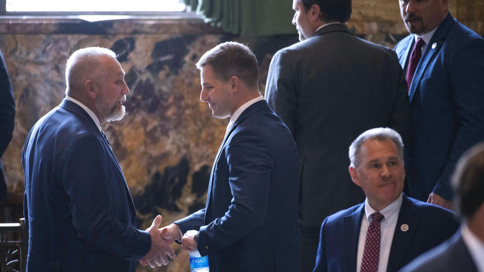 In rare veto override, Republicans rebuke Gov. John Bel Edwards: 'We broke down the door'
